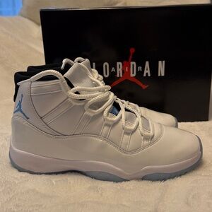 Nike Air Jordan 11 Retro - Men’s  Sneakers - White and Blue